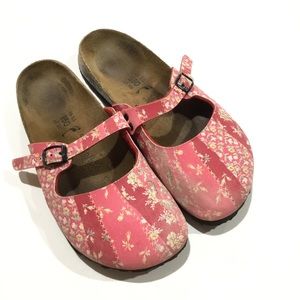 Birkenstock Birki’s pink floral Mary Jane mules 9